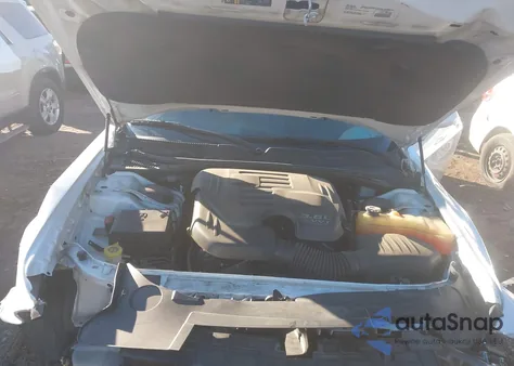 2018 Dodge Challenger Sxt Plus z USA, uszkodzony, nr VIN 2C3CDZAG2JH280376